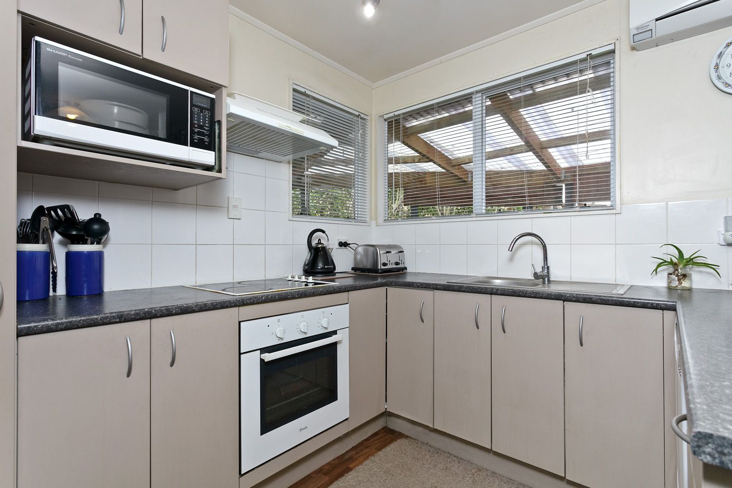 103 Keegan Drive, Massey, Waitakere City
