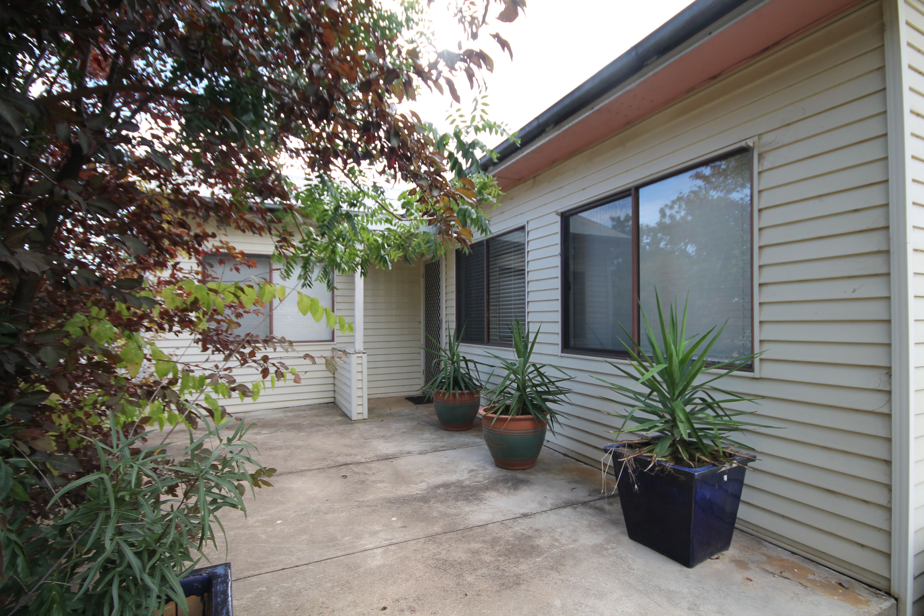 4 Lachlan Close, Young, NSW 2594