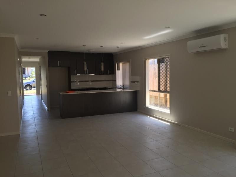 27 Freedman Drive, Willow Vale, QLD 4209