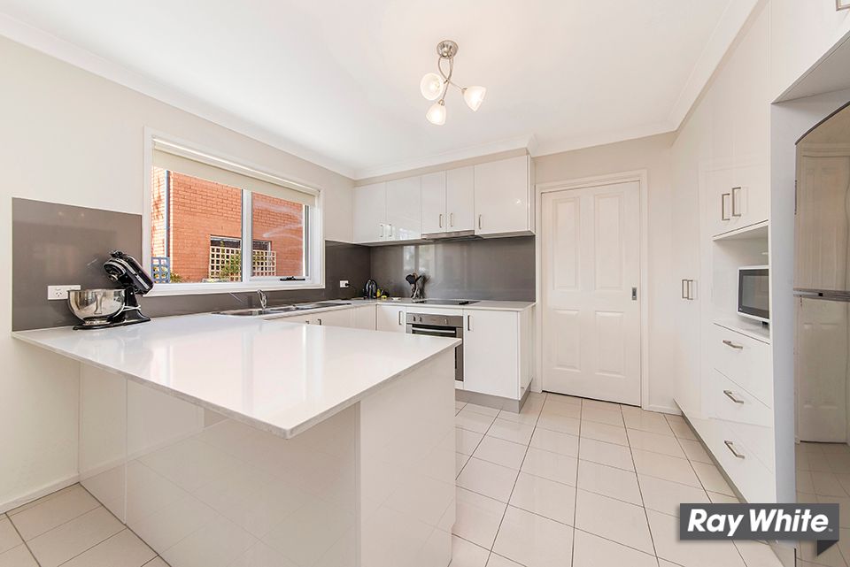 17 Bradfield Street, Downer ACT 2602