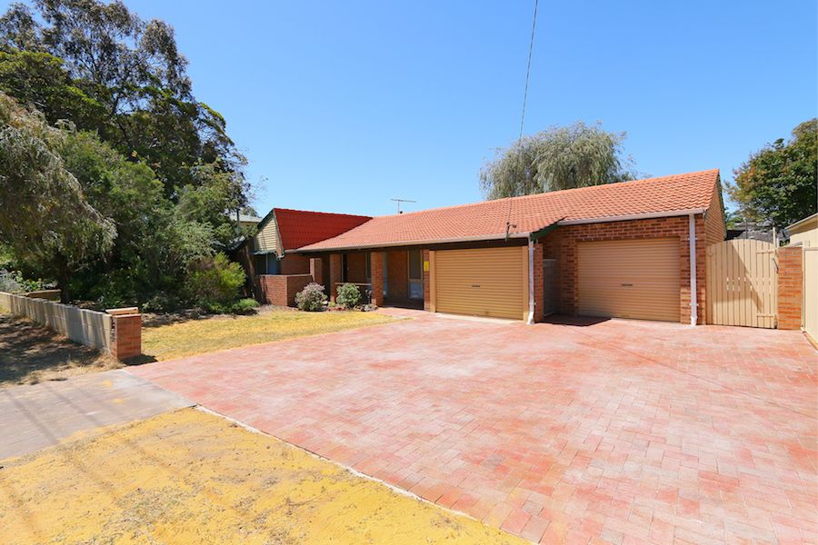 24 Maritime Avenue, Kardinya, WA 6163