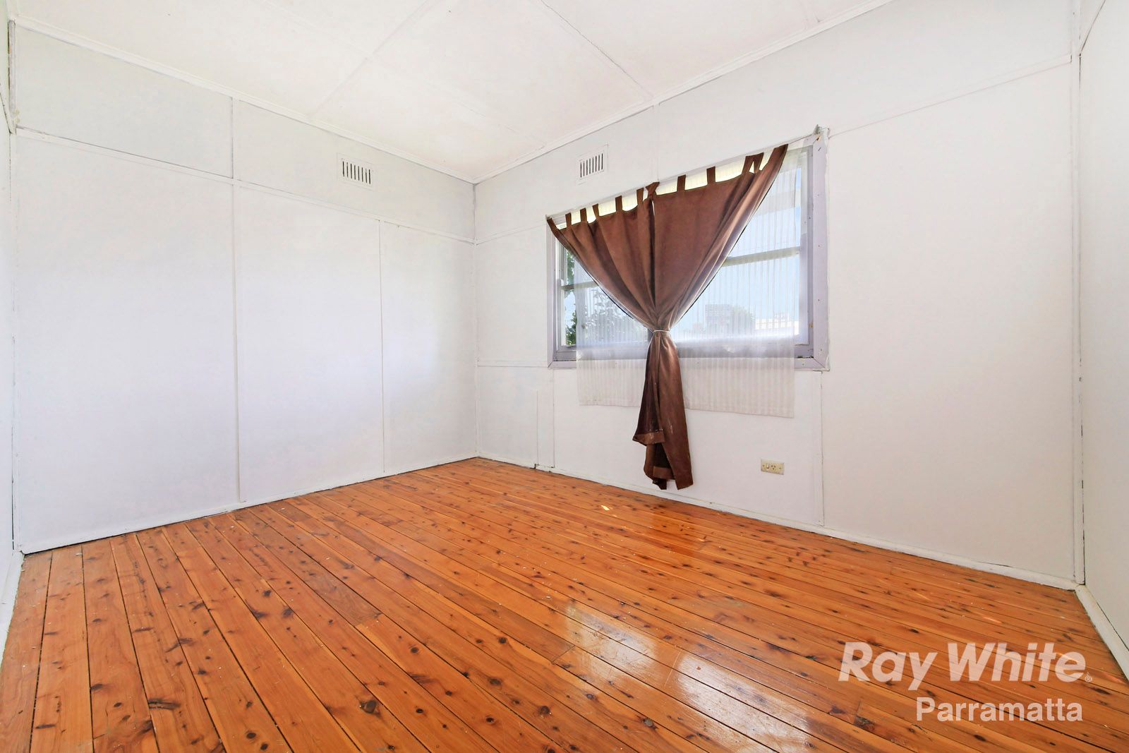73 Carinya Avenue, St Marys, NSW 2760