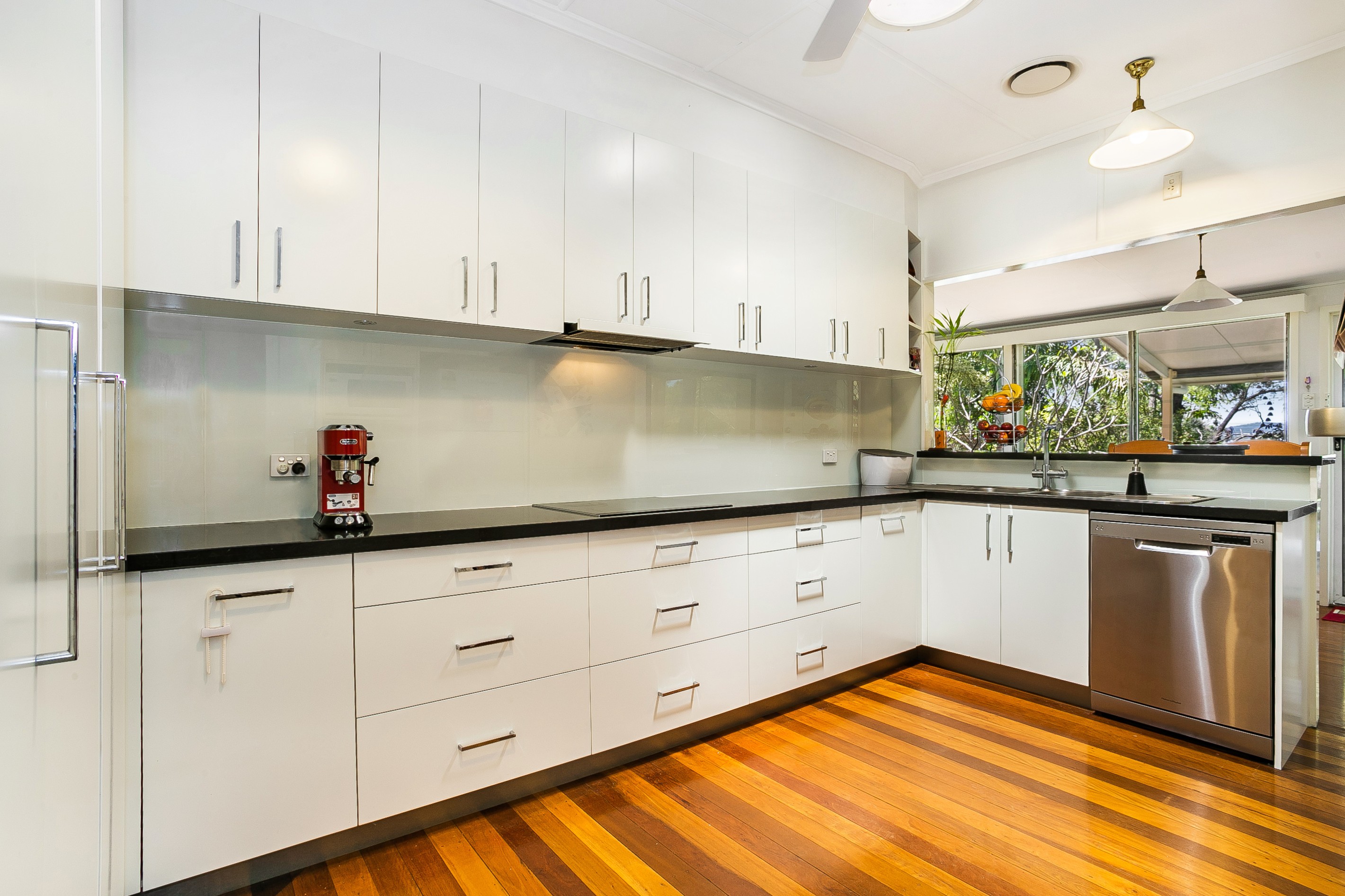 124 Gray Avenue, Corinda, QLD 4075