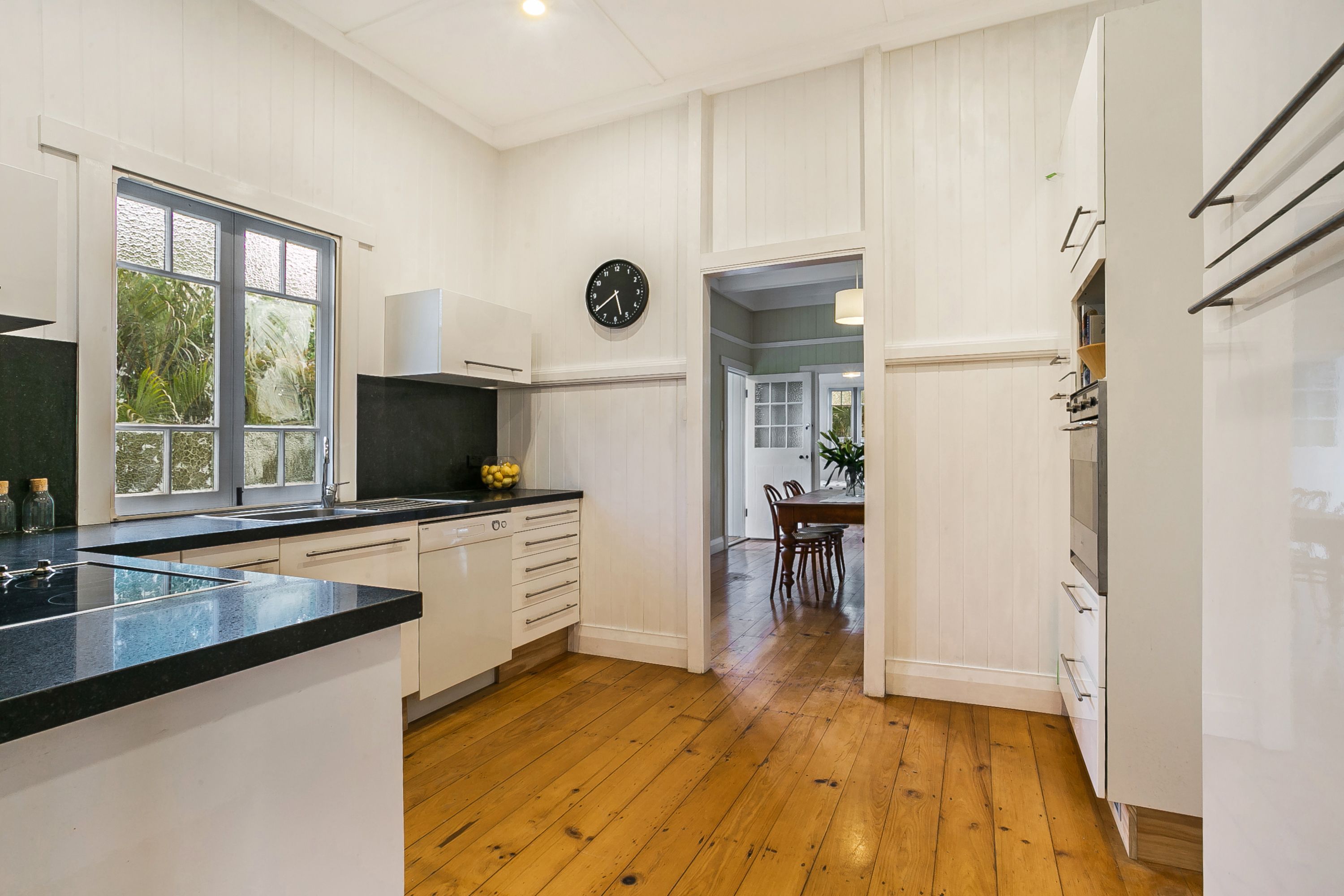 16 Cormack Street, Sherwood, QLD 4075