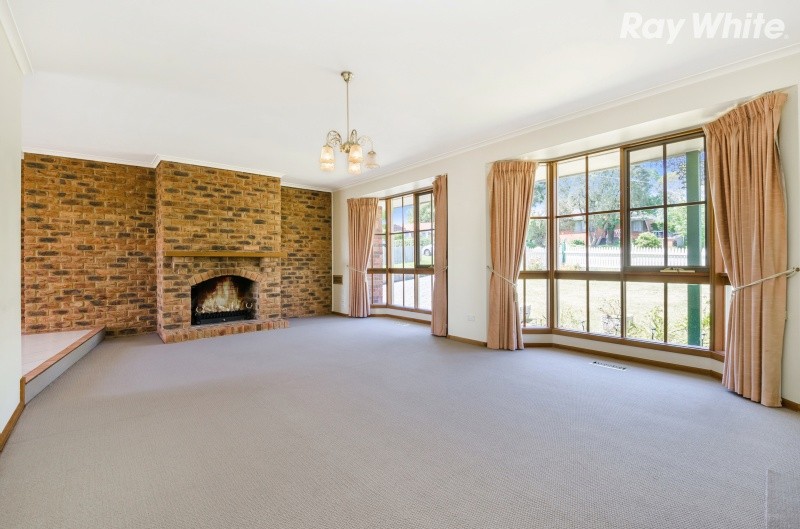 15 Mason Street, Ferntree Gully, VIC 3156
