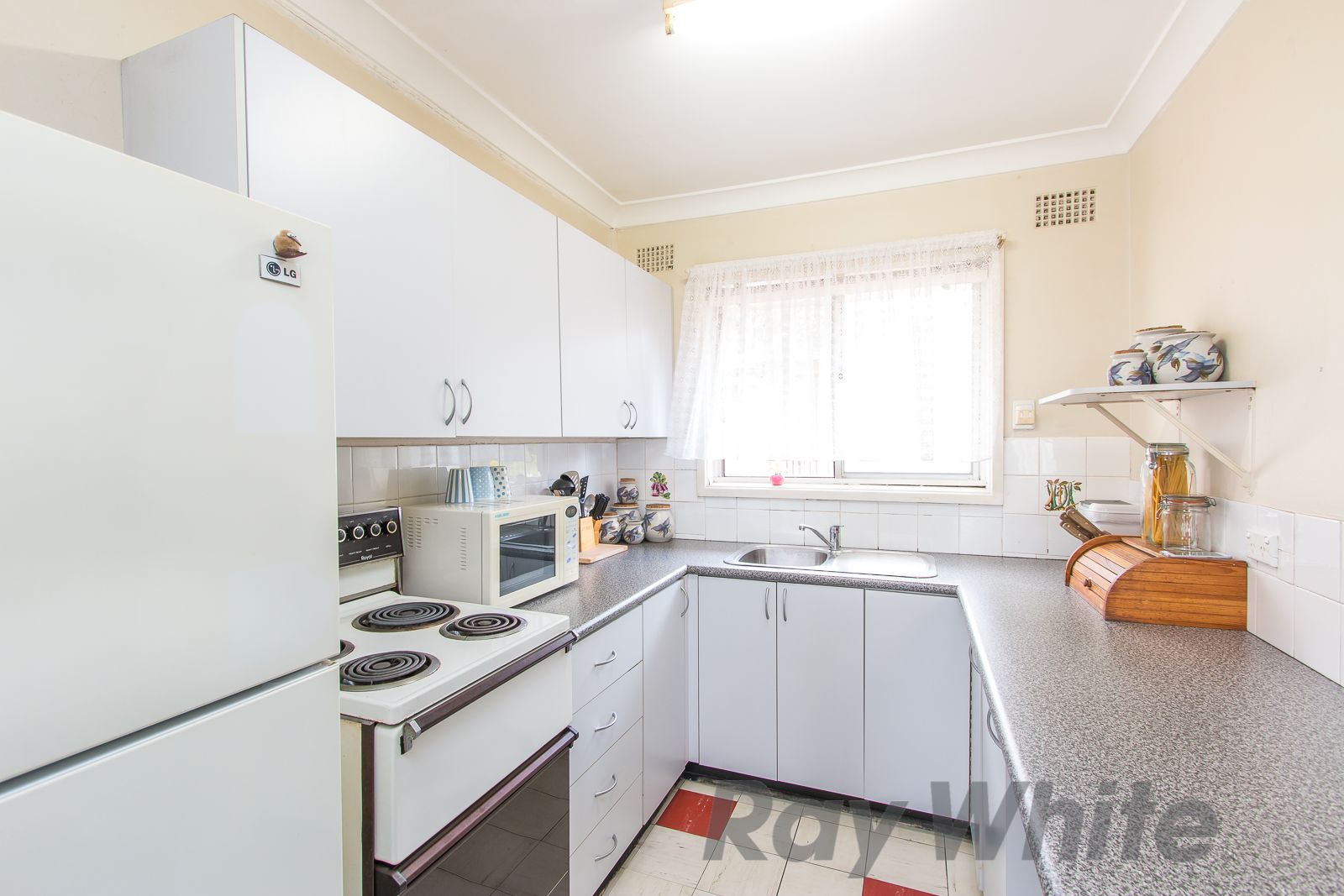 37 Gamack Street, Mayfield, NSW 2304