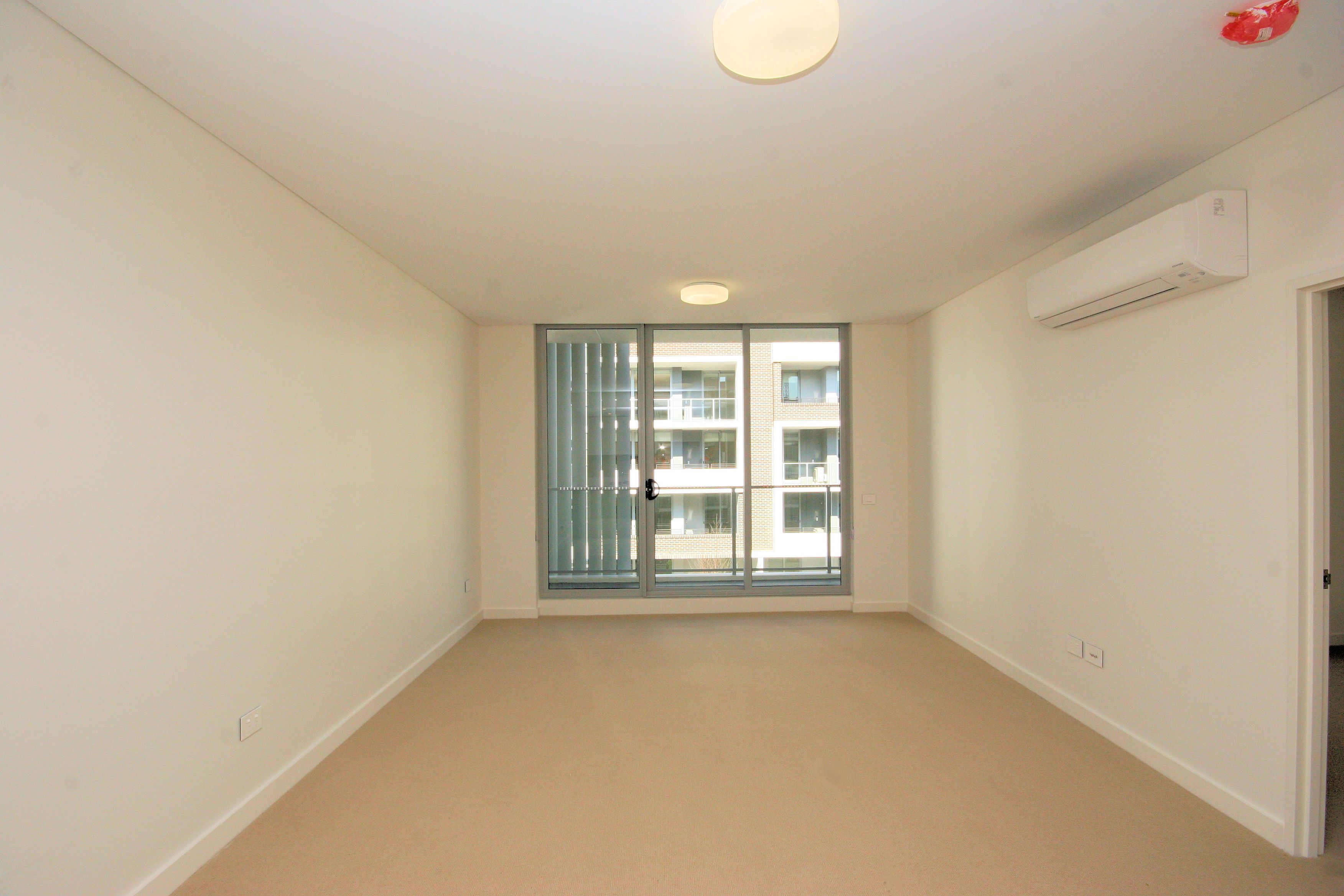 425 / 2 Half Street, Wentworth Point, NSW 2127