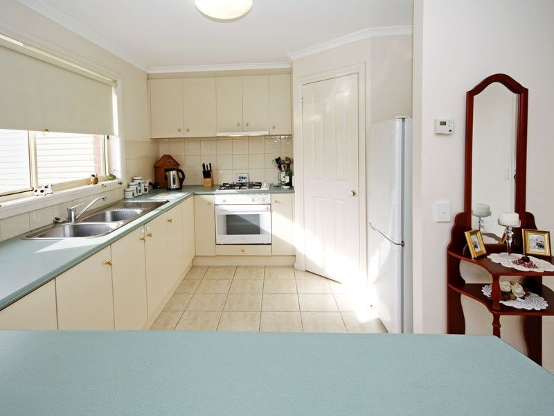 24 Paramount Crescent, St Albans Park, VIC 3219