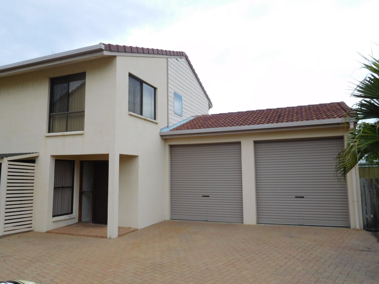 1/208 Cypress Street, Torquay, QLD 4655