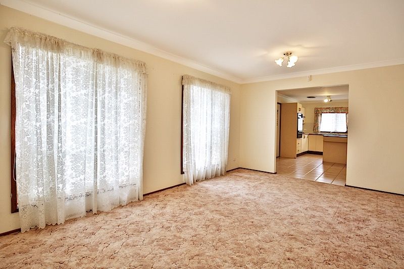9 Regent Place, Bomaderry, NSW 2541