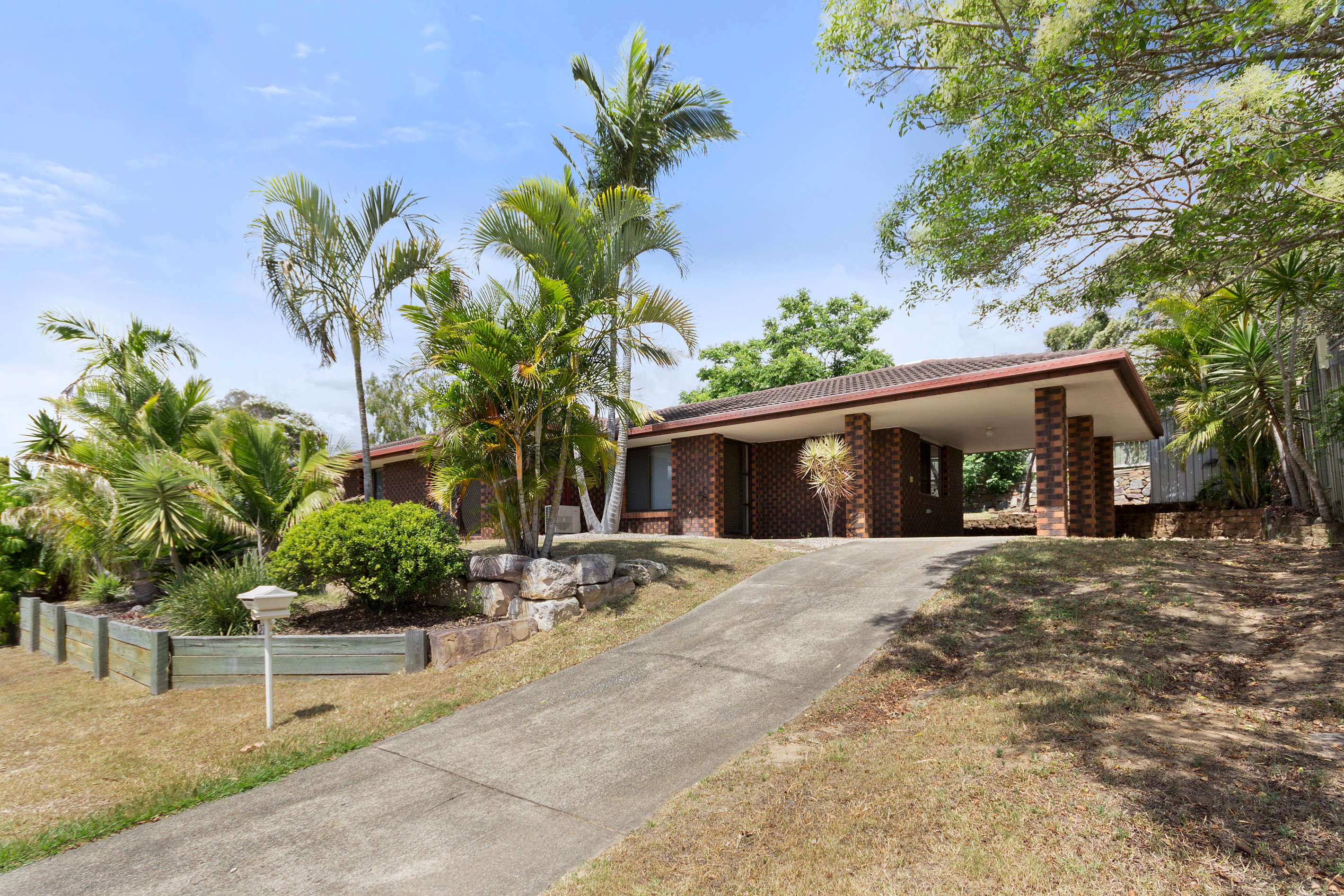27 Reerden Street, Collingwood Park, QLD 4301