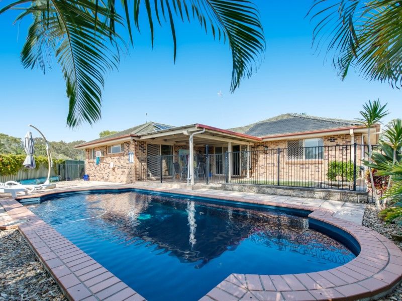 30 Kingaroy Avenue, Helensvale QLD 4212