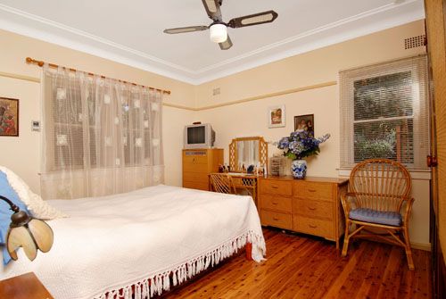 49 Jenner Street, Baulkham Hills, NSW 2153