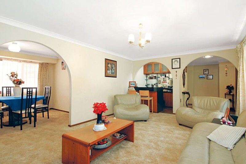 59 Kalimna Drive, Baulkham Hills, NSW 2153