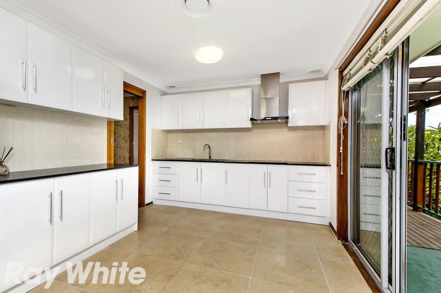 2 Lukes Lane, BAULKHAM HILLS, NSW 2153