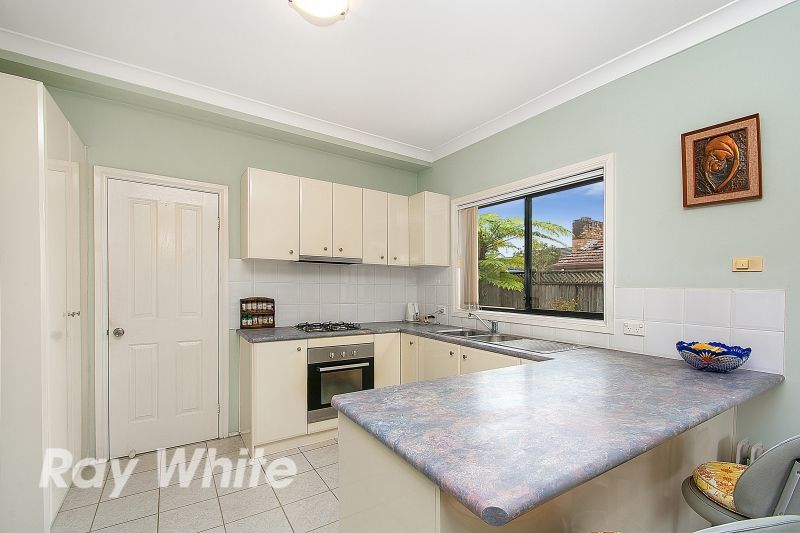 1/4 Kenneth Avenue, BAULKHAM HILLS, NSW 2153