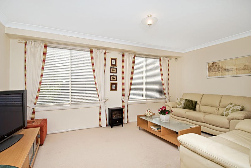 2/99 Tuckwell Road, Castle Hill, NSW 2154