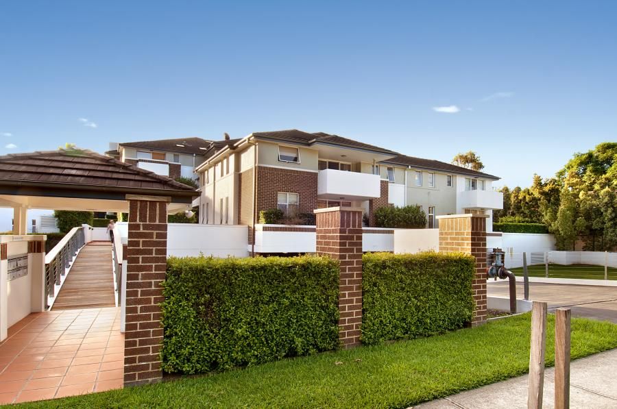 4 Orange Grove, Castle Hill NSW 2154