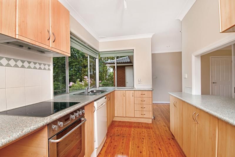 46 Blackett Drive, Castle Hill, NSW 2154