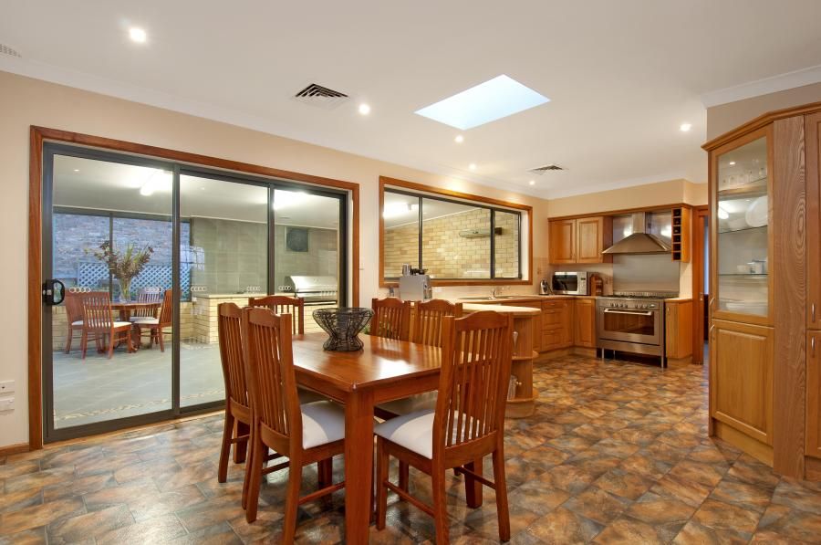 9 Bangalow Place, BAULKHAM HILLS, NSW 2153