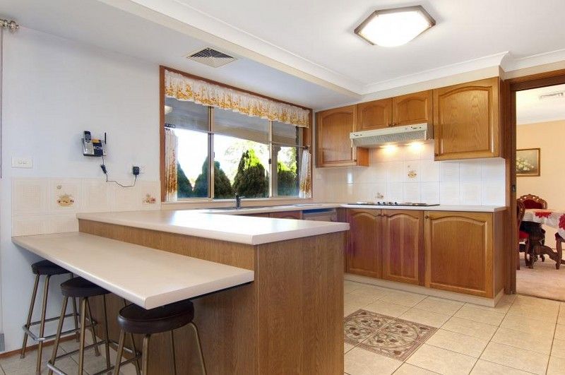8 Mary Helen Court, Baulkham Hills, NSW 2153