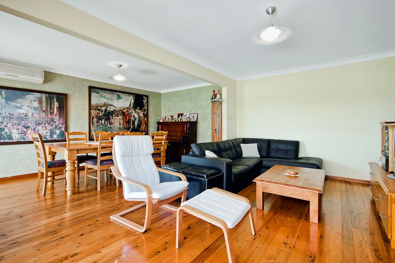 40 Ambleside Drive, CASTLE HILL, NSW 2154