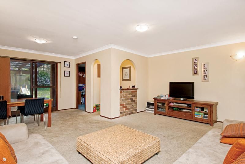 18 Templeton Crescent, Baulkham Hills, NSW 2153