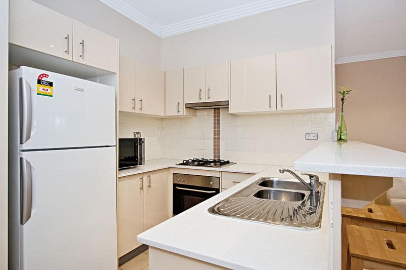 2/19-23 Chelsea Avenue, Baulkham Hills, NSW 2153
