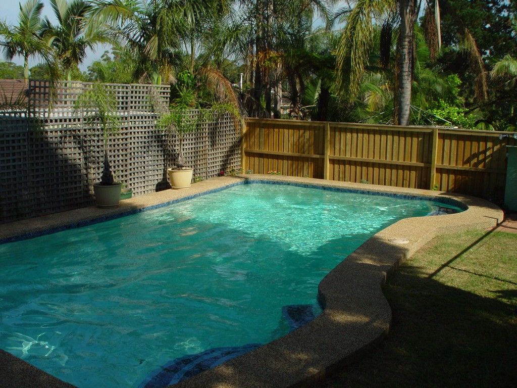 8 Churchill Drive, Winston Hills, NSW 2153