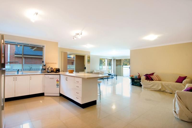 73 Guardian Avenue, Beaumont Hills, NSW 2155