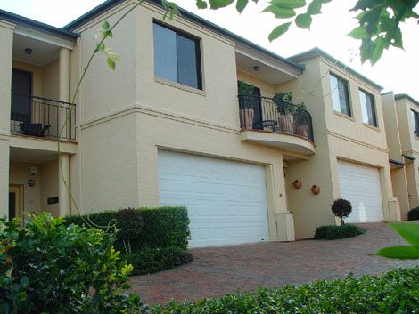4 Hindle Terrace, Bella Vista NSW 2153