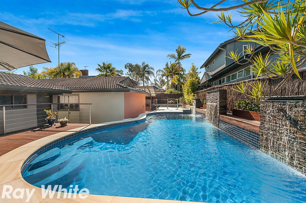 13 Larra Crescent, North Rocks, NSW 2151