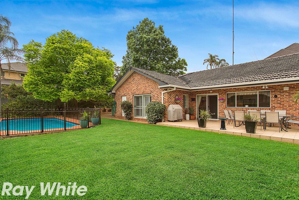 8 Lynwood Place, Castle Hill, NSW 2154