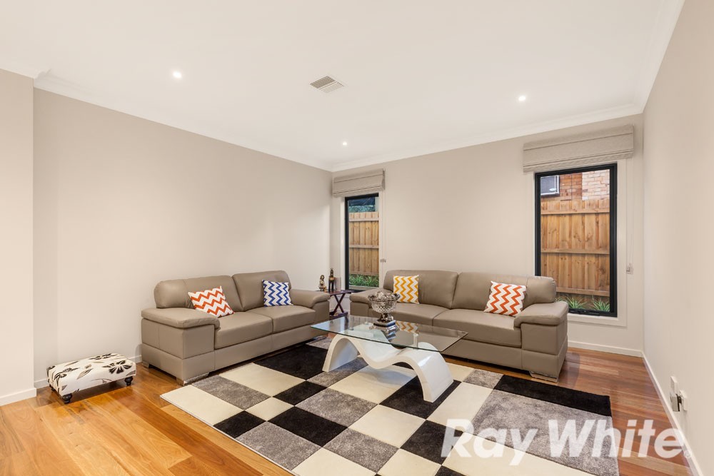 4 Romoly Drive, Forest Hill, VIC 3131