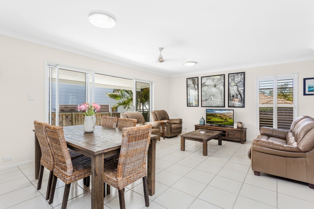 237 Ridley Road, Bridgeman Downs, QLD 4035