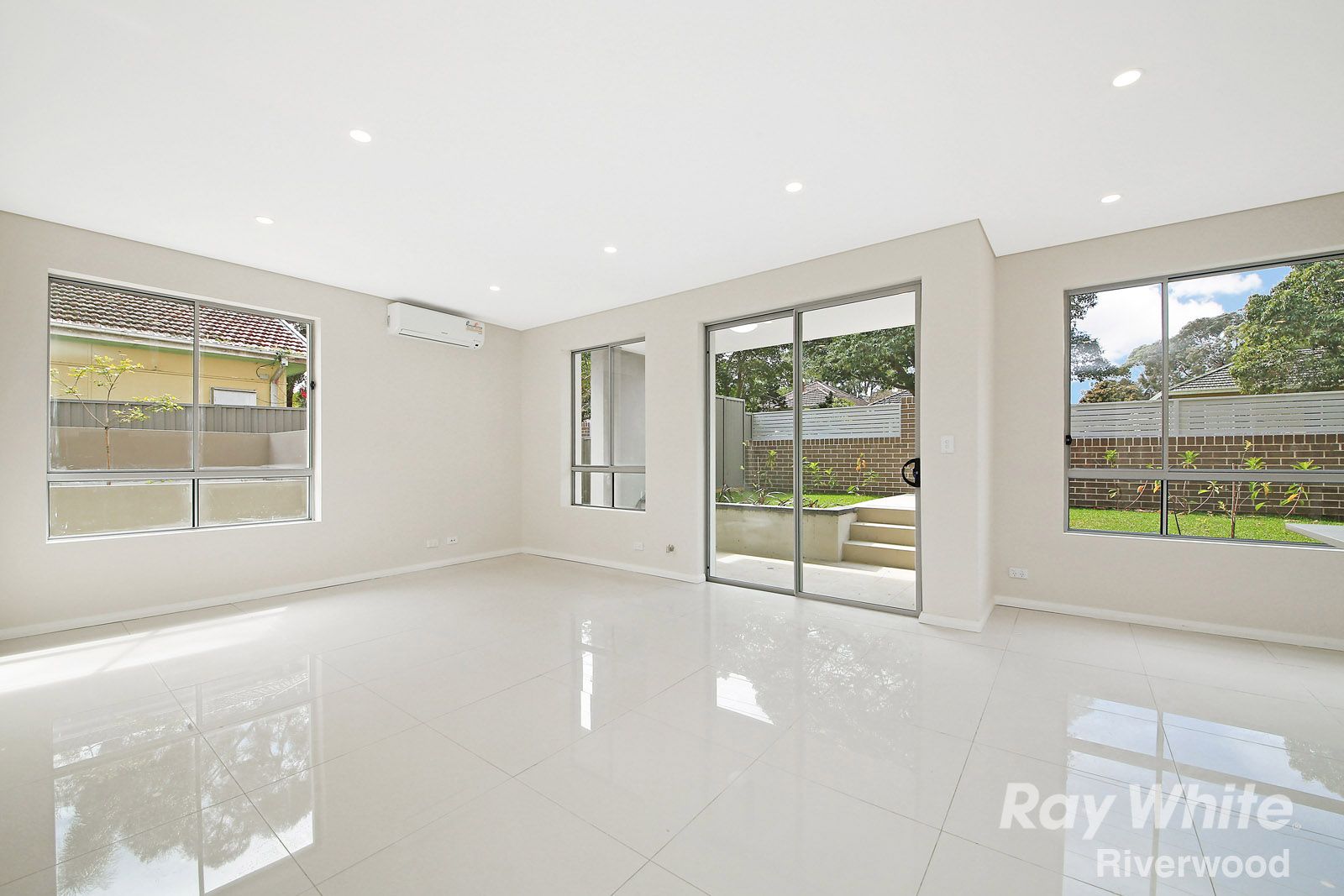 U4/1-3 Erskine Street, Riverwood, NSW 2210