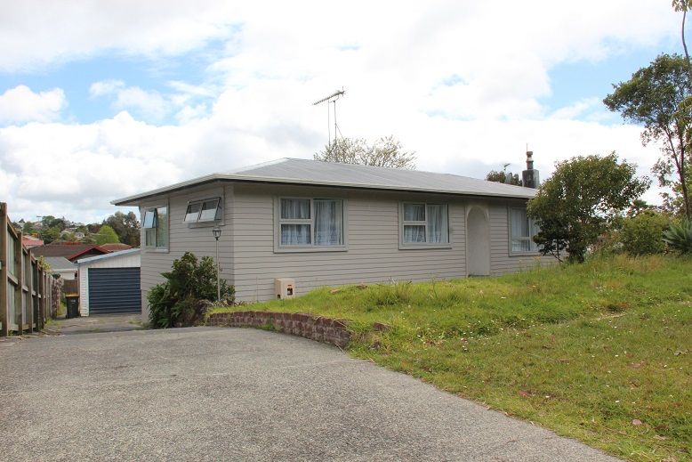 20 Hatherlow Street, Glenfield, North Shore City