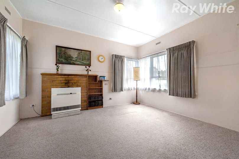 20 Cherry Orchard Rise, Box Hill North, VIC 3129