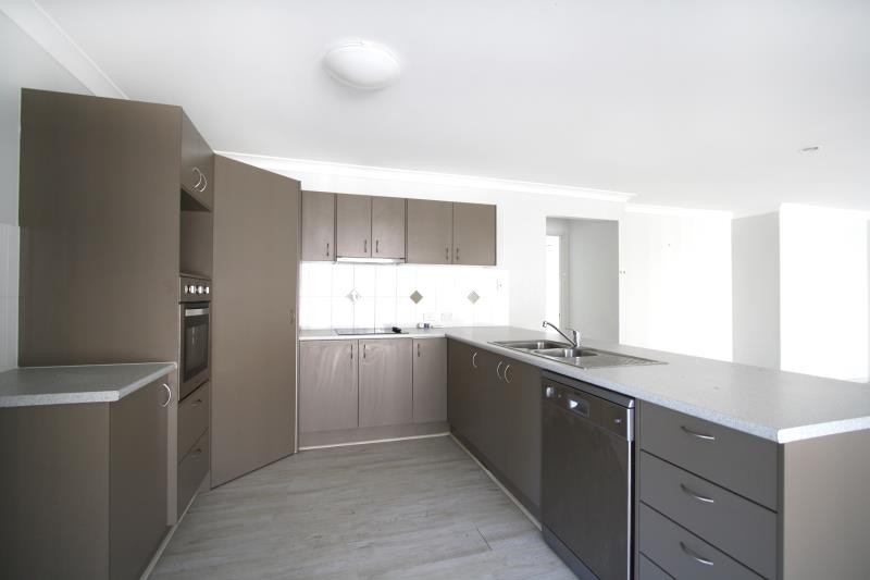 107 Ingles Drive, Redbank Plains, QLD 4301