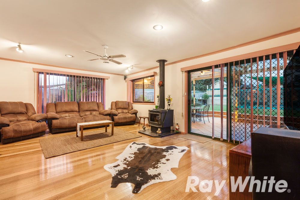 13 Roselyn Crescent, Boronia, VIC 3155