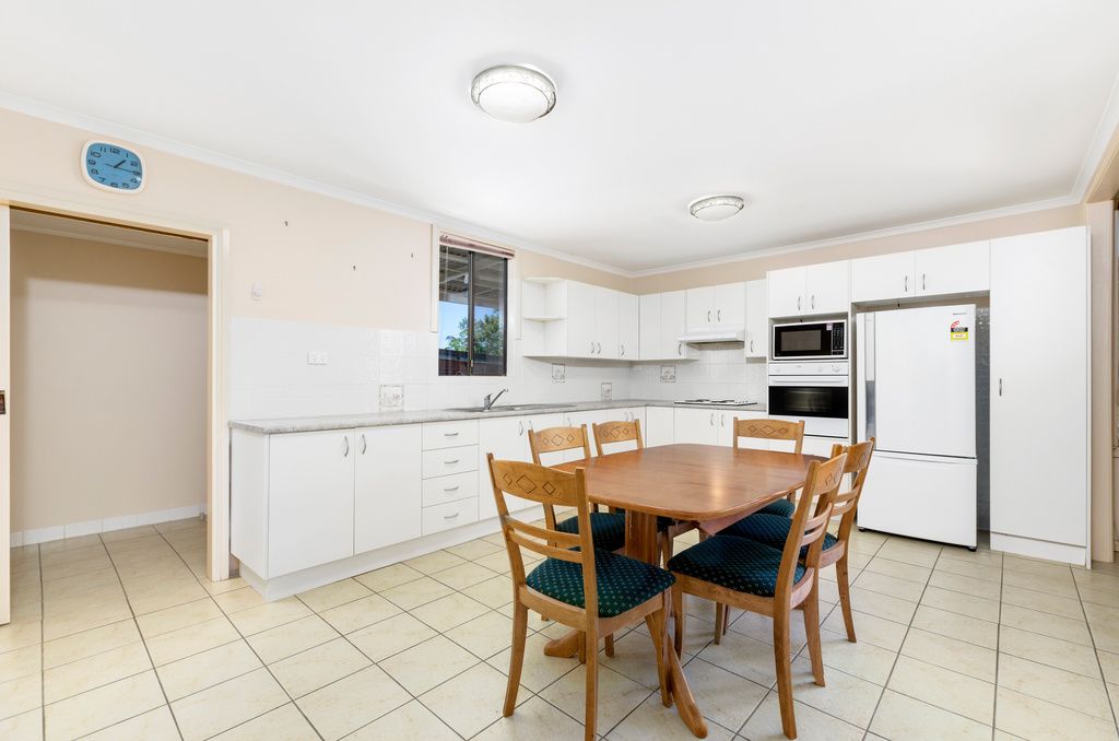 5 Bundarra Place, Dapto, NSW 2530