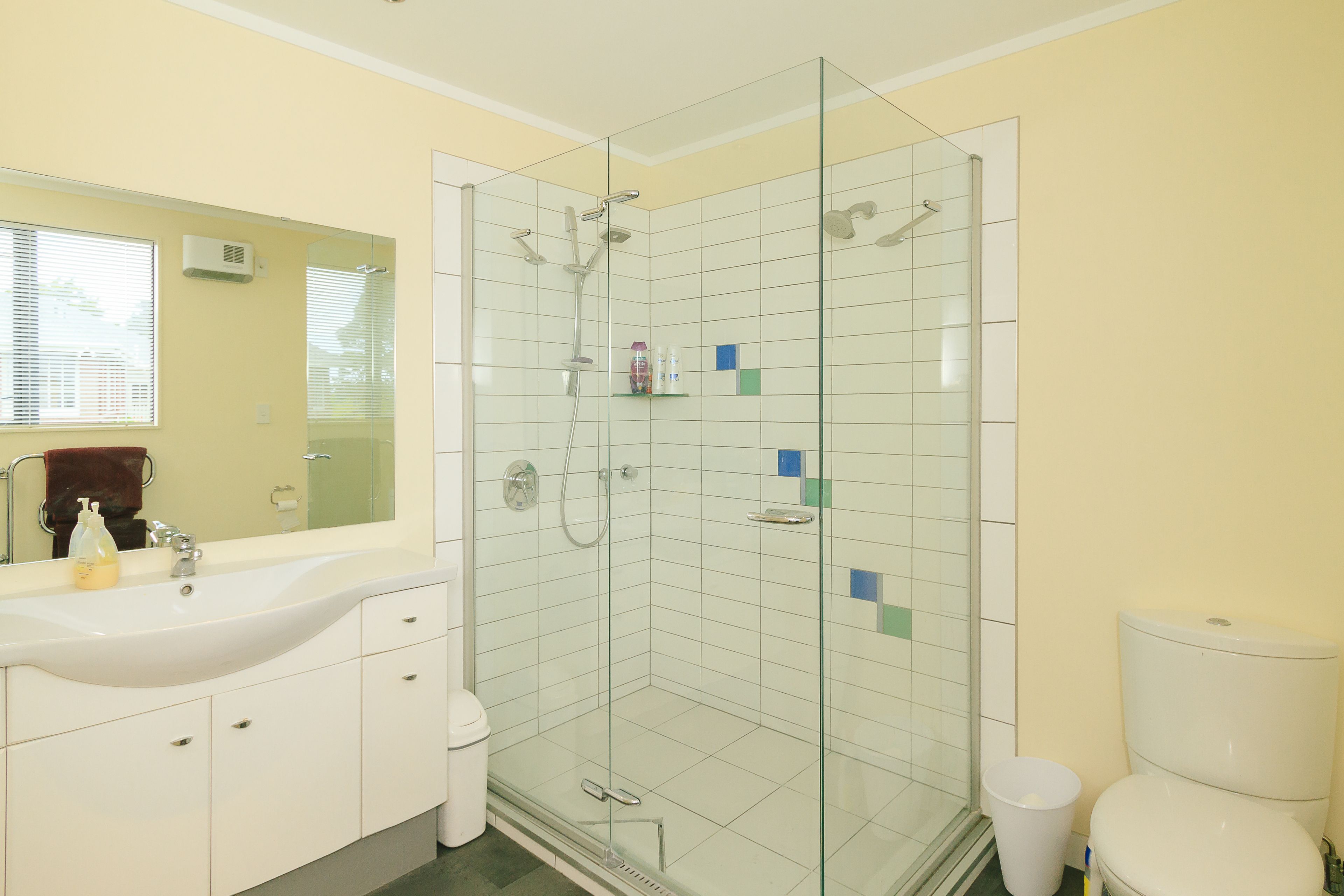 49a Hill Road, Belmont, Lower Hutt City