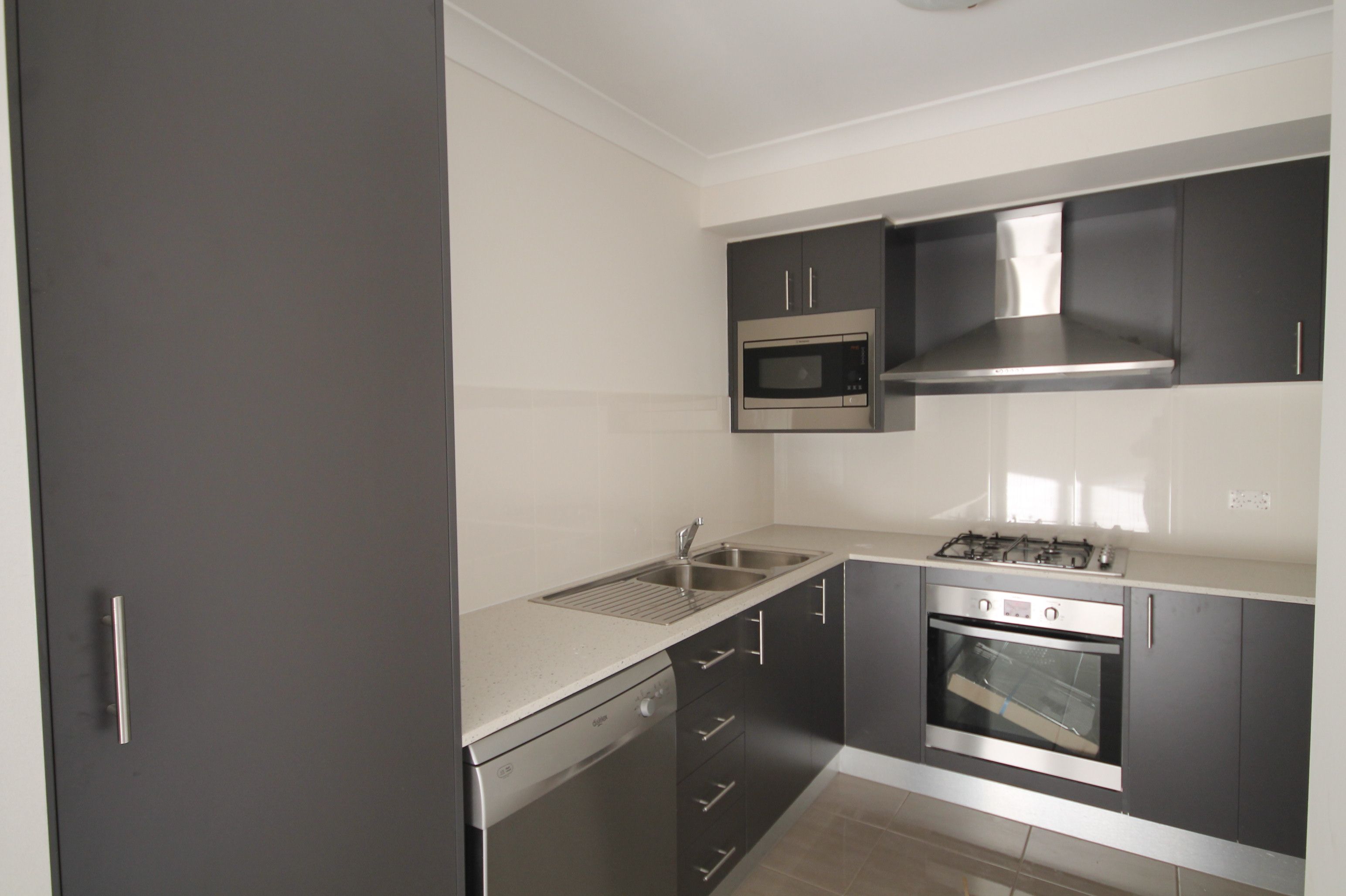40A Thorpe Circuit, Oran Park, NSW 2570