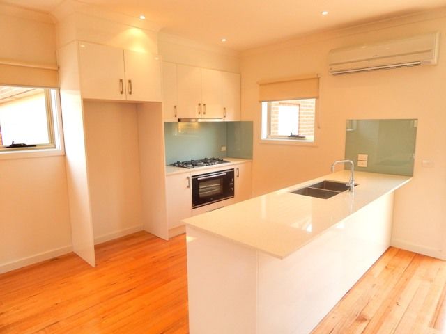 2/24 Haig Street, Reservoir, VIC 3073