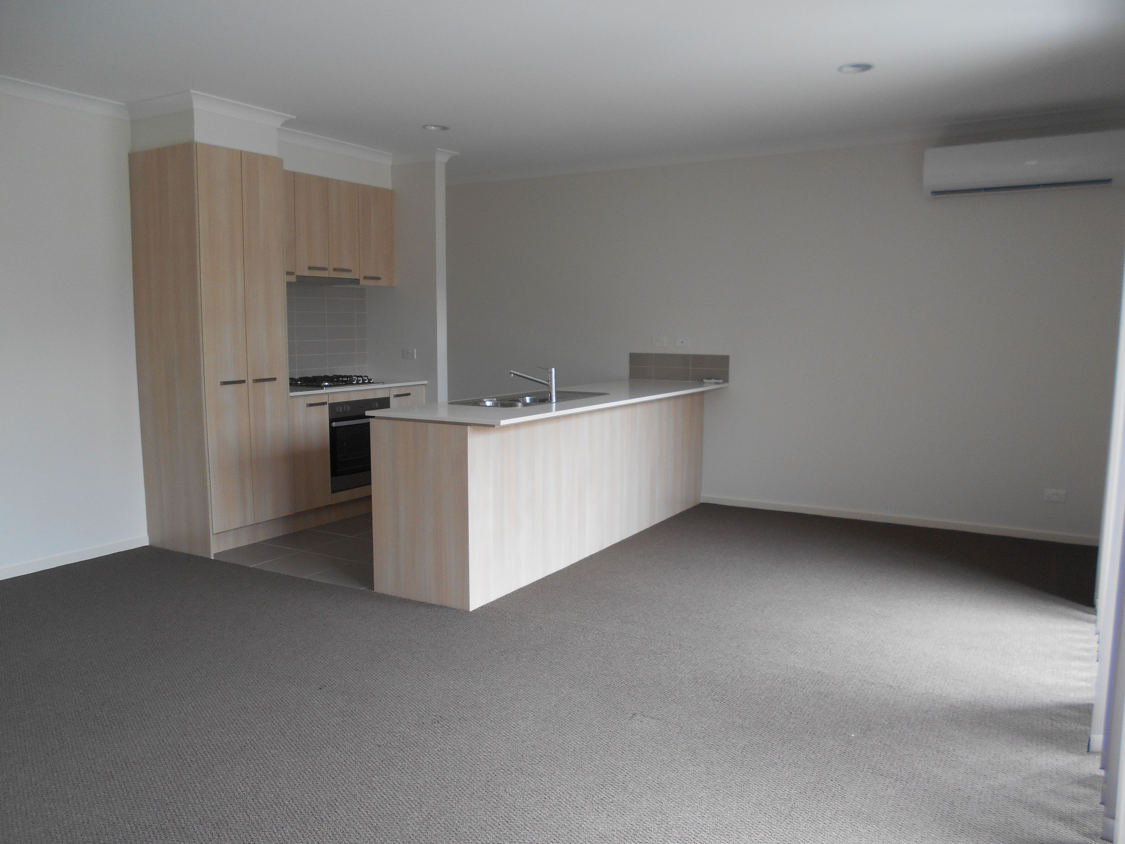 6 Kosciusko Circuit, Clyde, VIC 3978