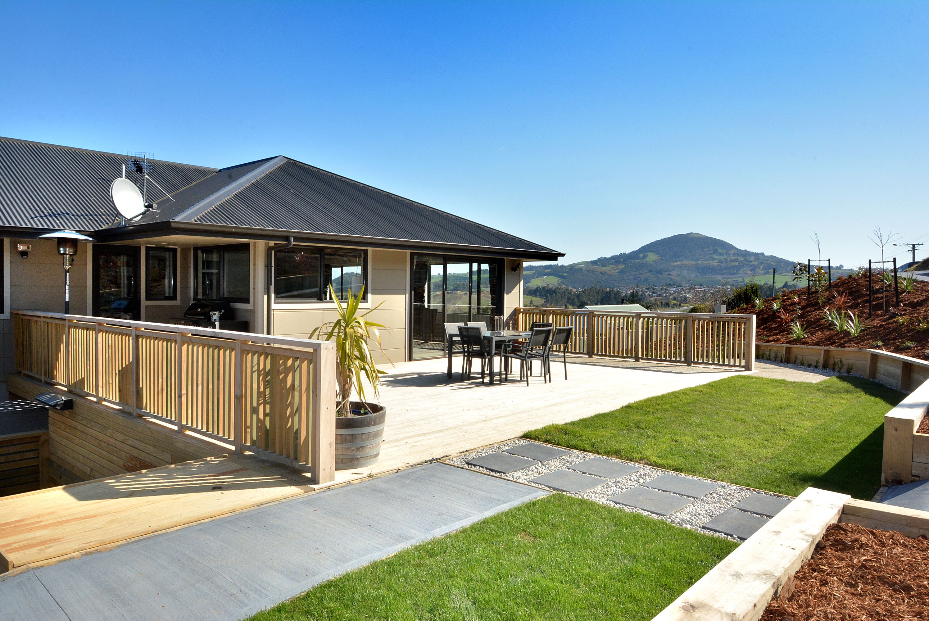 11 Thomson Street, Green Island, Dunedin City