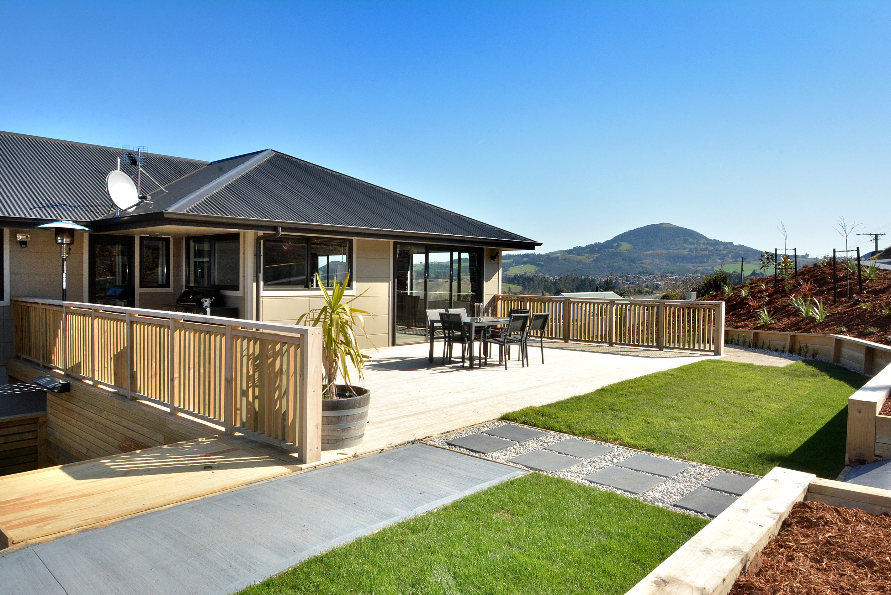 11 Thomson Street, Green Island, Dunedin City