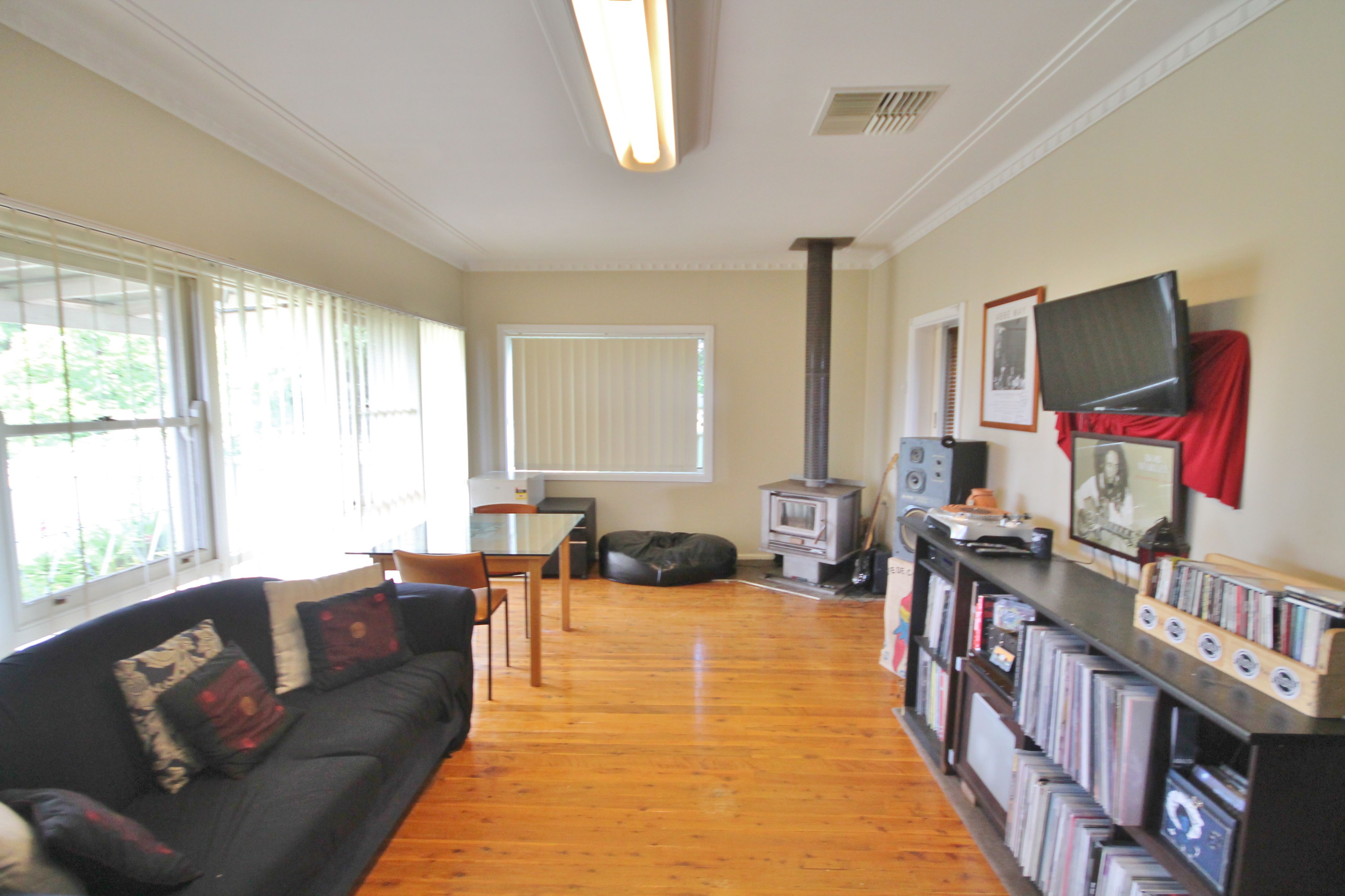 9 White Street, Young, NSW 2594