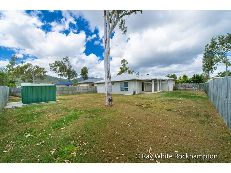 365 Farm Street, Norman Gardens, QLD 4701