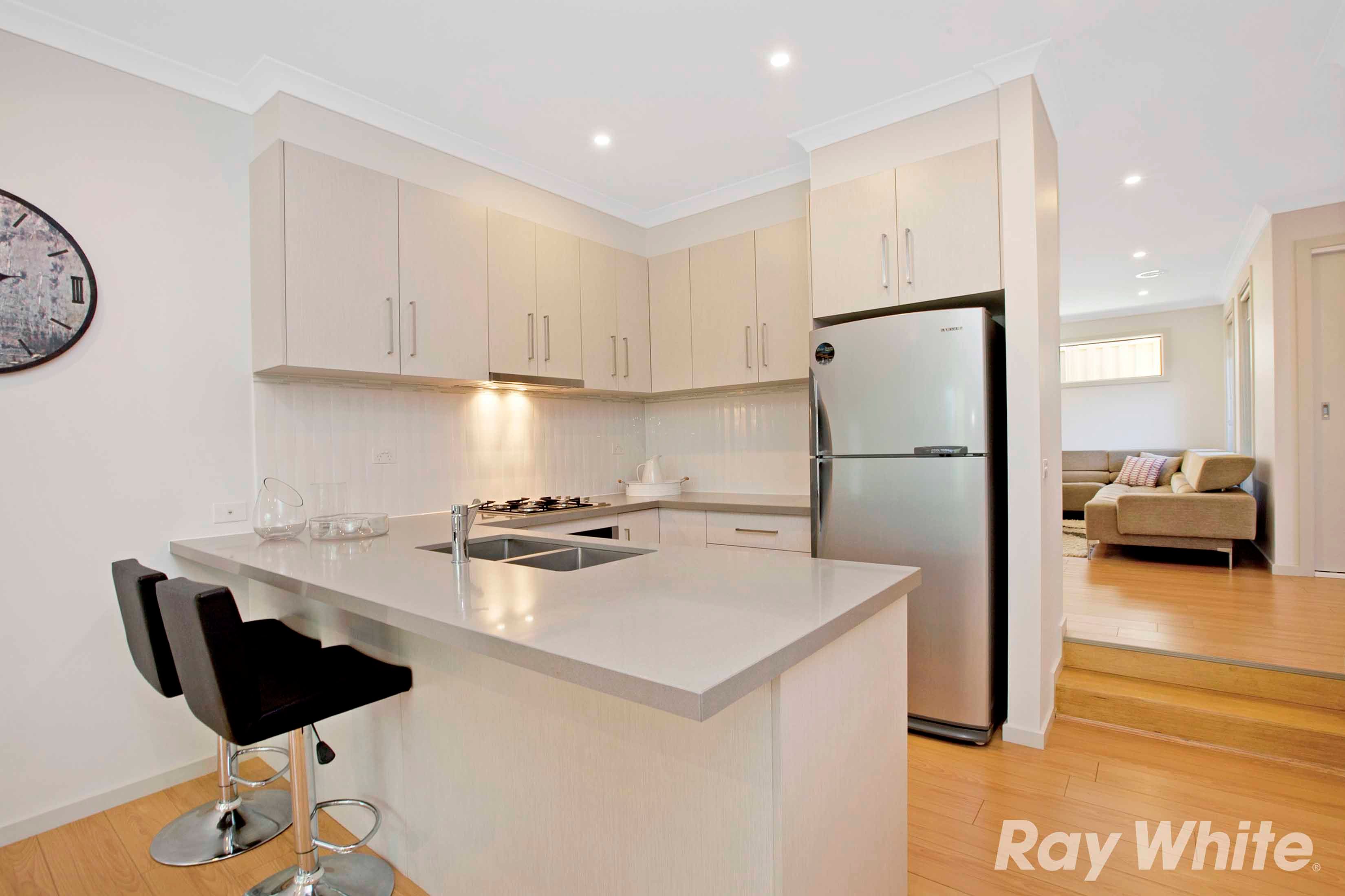 2/107 Pindari Avenue, Mill Park, VIC 3082